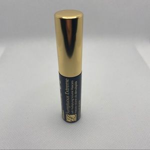 Estée Lauder Sumptuous Extreme Mascara